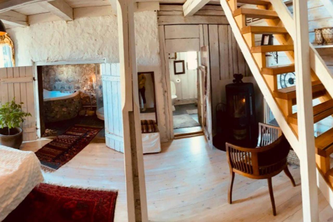 Romantic Spa Villa With Fireplace By The Lake Stjarnsund Zewnętrze zdjęcie