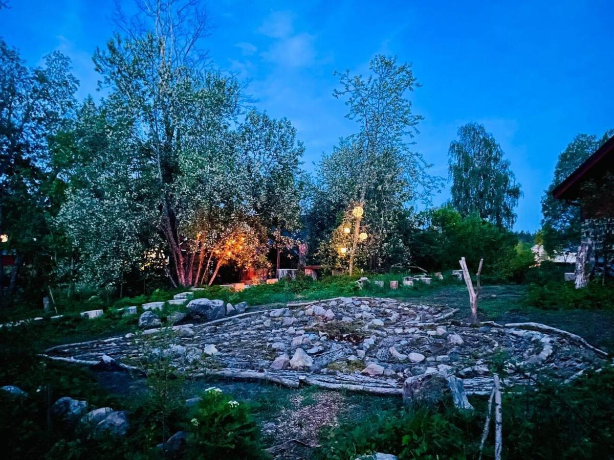 Romantic Spa Villa With Fireplace By The Lake Stjarnsund Zewnętrze zdjęcie